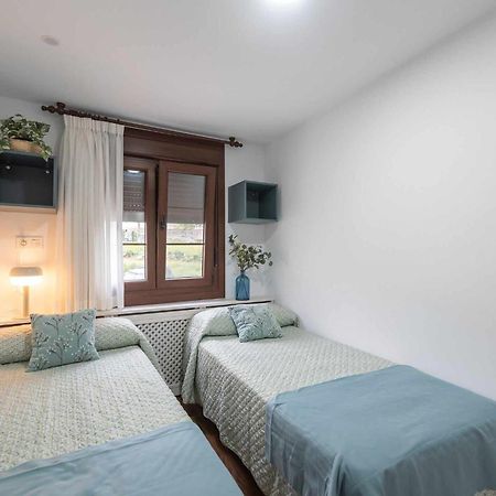 Apartamentos La Corrada De 安德里恩 外观 照片