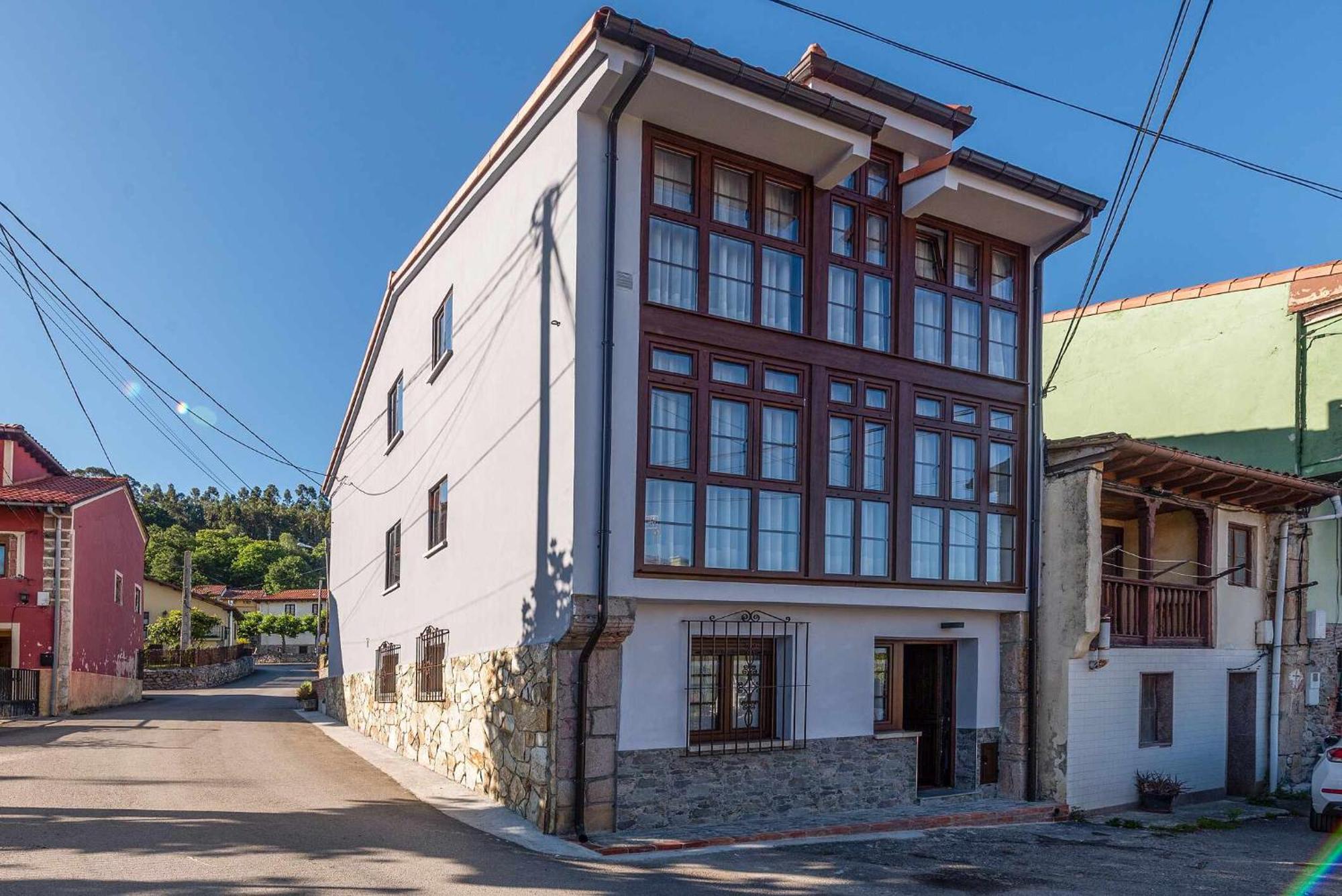 Apartamentos La Corrada De 安德里恩 外观 照片